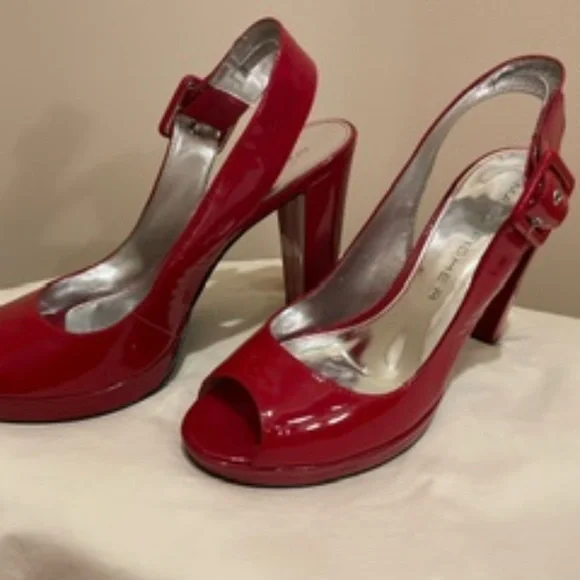 Marc Fisher - Maraya - Medium Red Patent Heels - Size 8.5 M - Picture 8 of 8